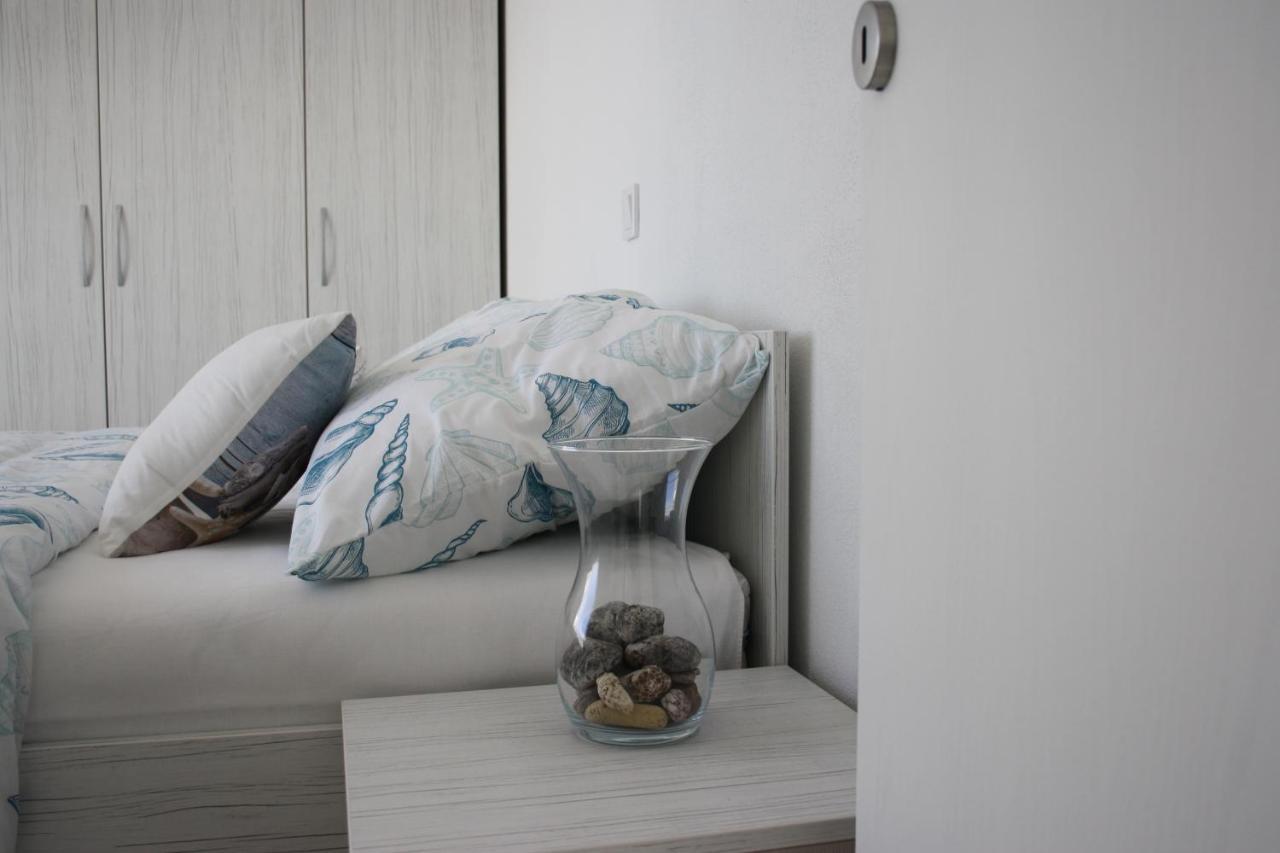 Apartment Lucija With Sea View Ragusa Esterno foto